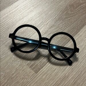 Spooktacular Creations 2in Black Round Wizard Glasses